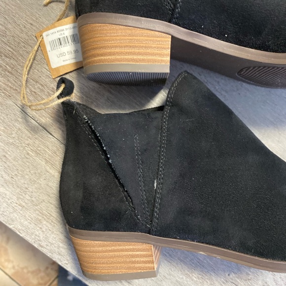 AEO Micro Booties - Picture 5 of 16